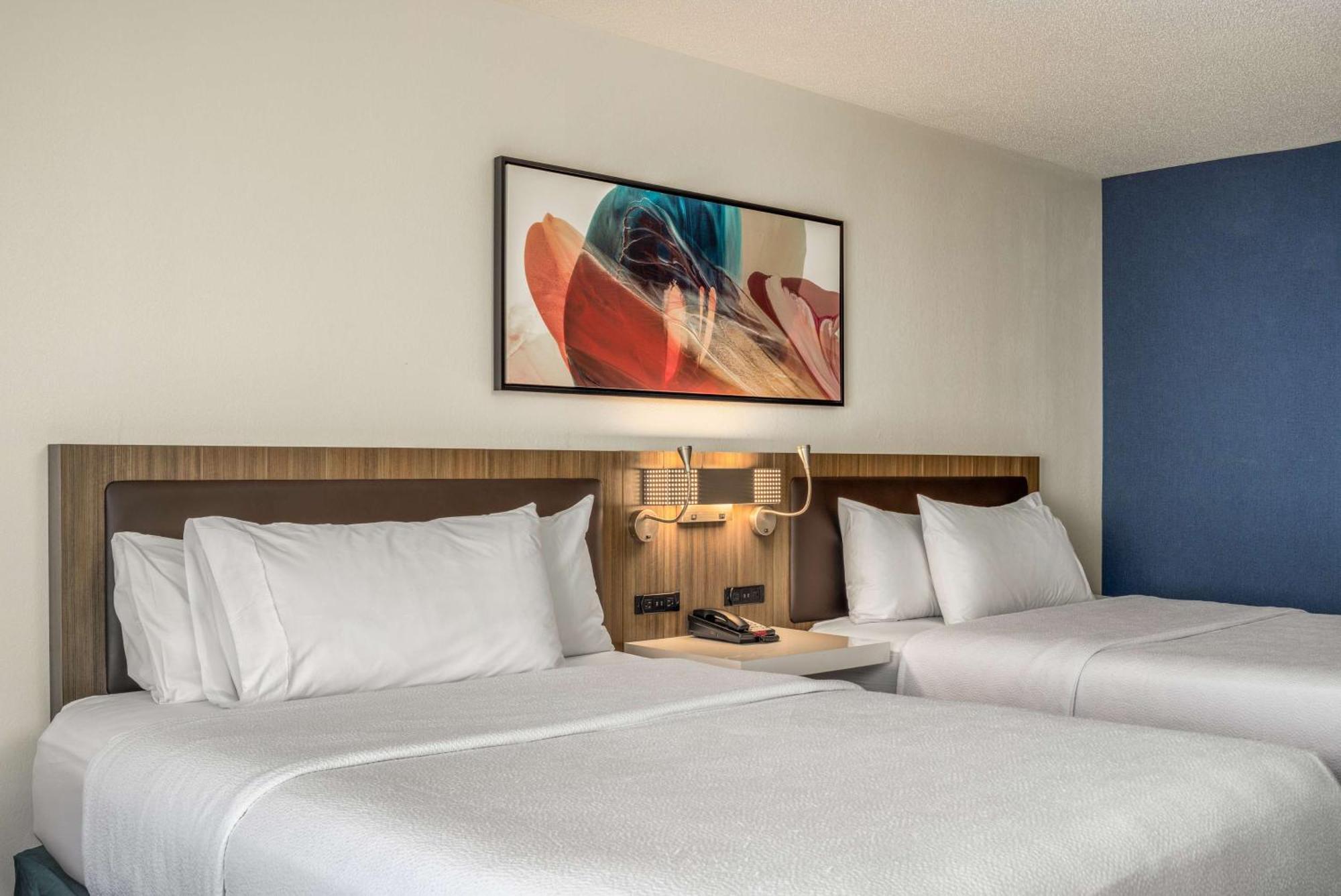 Hilton Garden Inn Oakbrook Terrace Ngoại thất bức ảnh