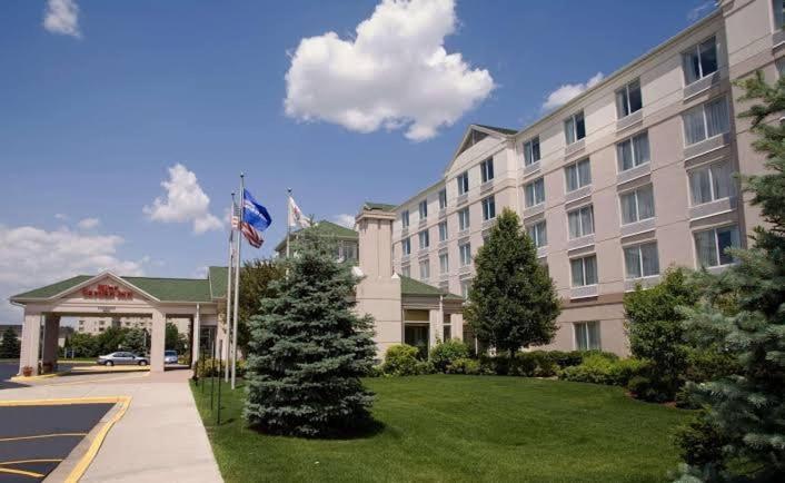 Hilton Garden Inn Oakbrook Terrace Ngoại thất bức ảnh